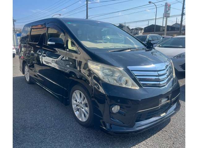 2010 Toyota Alphard – thumbnail 3