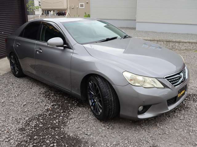 2009 Toyota Mark X – thumbnail 3