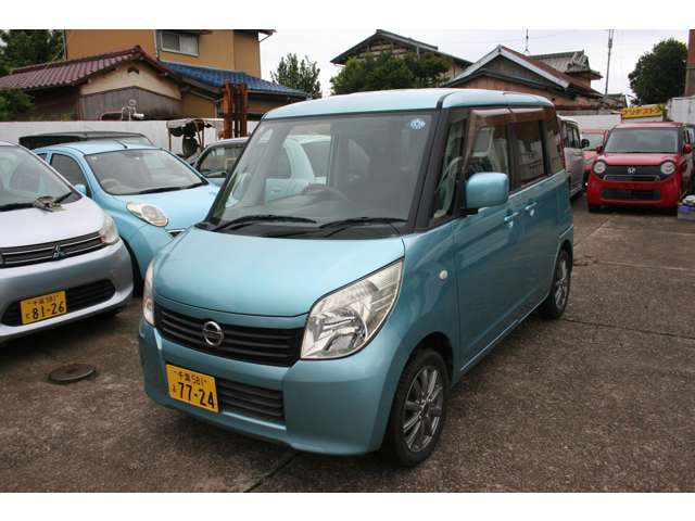 2010 Nissan Roox – thumbnail 3