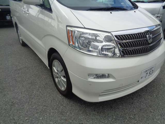 2002 Toyota Alphard – thumbnail 3