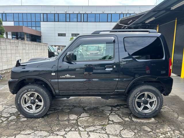 2005 Suzuki Jimny – thumbnail 4