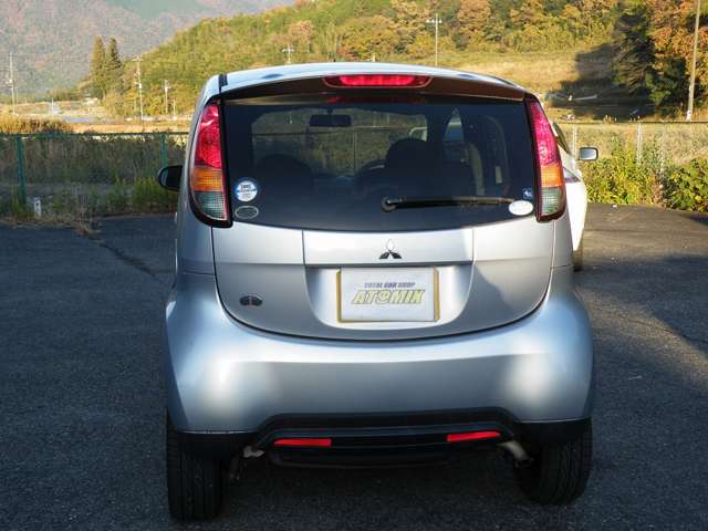 2007 Mitsubishi i – thumbnail 2