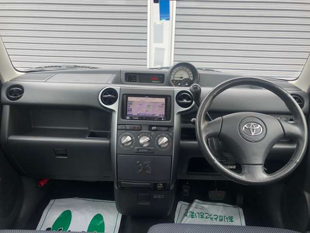 2005 Toyota bB – thumbnail 3