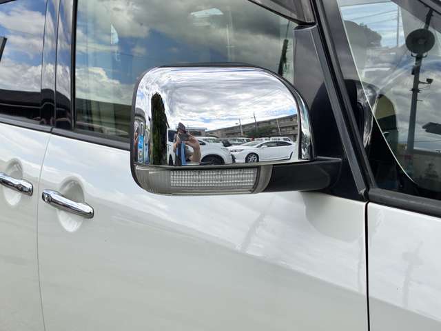 2008 Mitsubishi Delica D:5 – thumbnail 4
