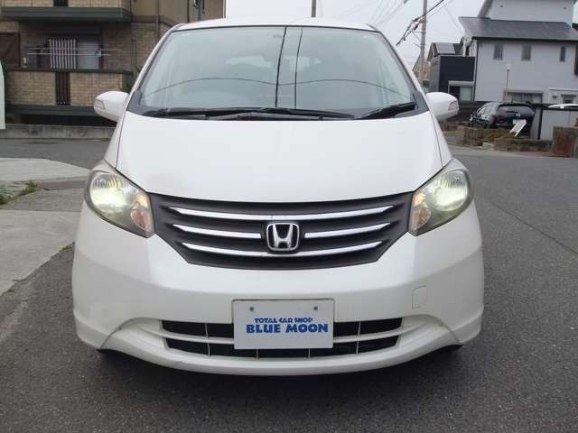 2009 Honda Freed – thumbnail 2