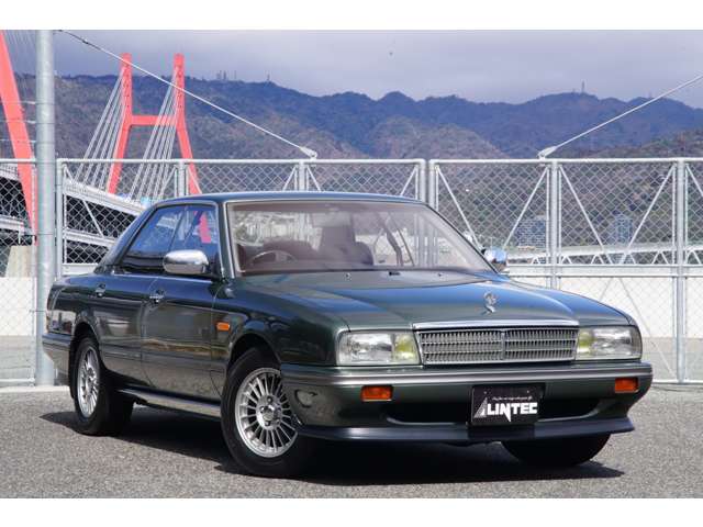 1988 Nissan Cima – thumbnail 3