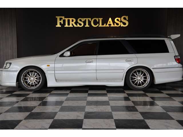 1998 Nissan Stagea – thumbnail 3