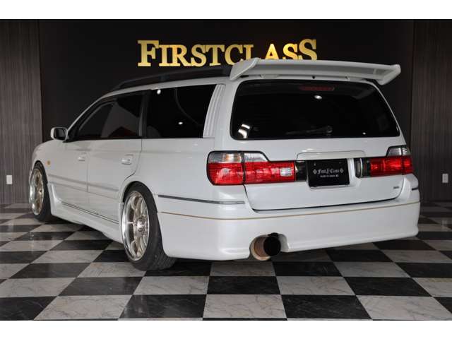 1998 Nissan Stagea – thumbnail 4