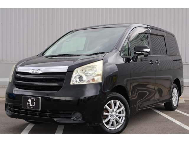 2007 Toyota Noah – thumbnail 2