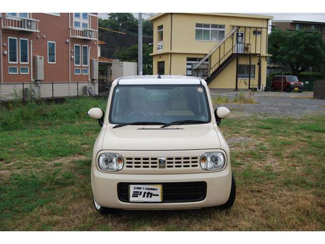 2010 Suzuki Alto Lapin – thumbnail 3