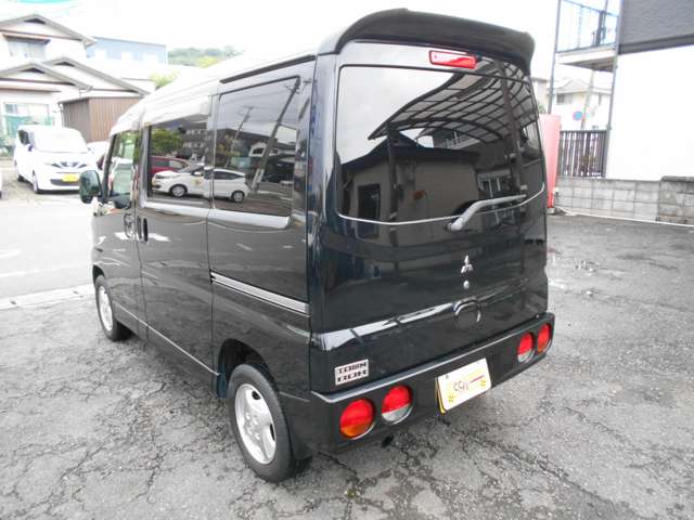 2009 Mitsubishi Town Box – thumbnail 3