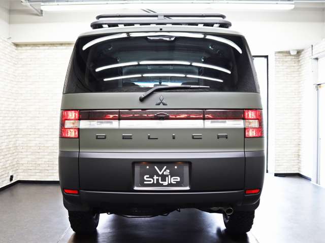 2007 Mitsubishi Delica D:5 – thumbnail 3
