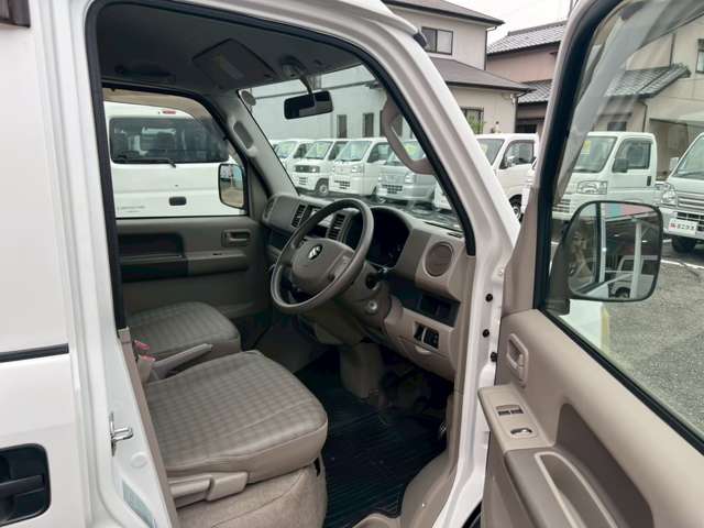 2010 Suzuki Every – thumbnail 3
