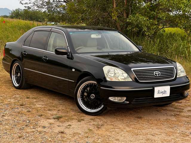 2002 Toyota Celsior – thumbnail 4