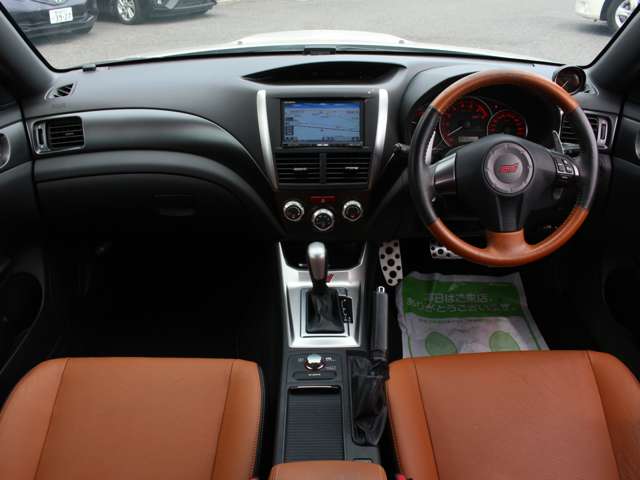 2010 Subaru Impreza STI – thumbnail 4
