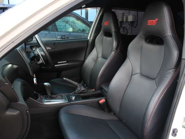 2011 Subaru Impreza STI – thumbnail 4