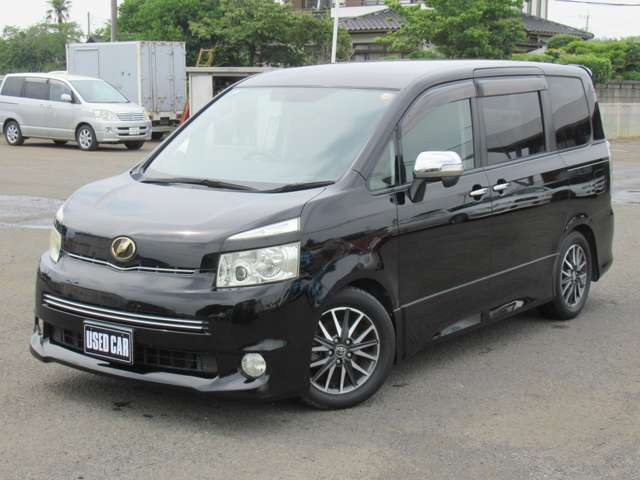 2008 Toyota Voxy – thumbnail 2
