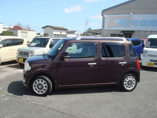 2010 Daihatsu Mira Cocoa – thumbnail 2