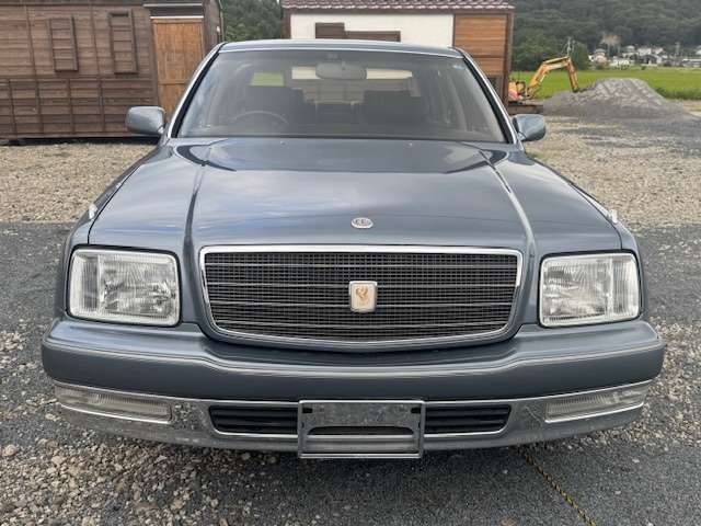 1997 Toyota Century – thumbnail 2