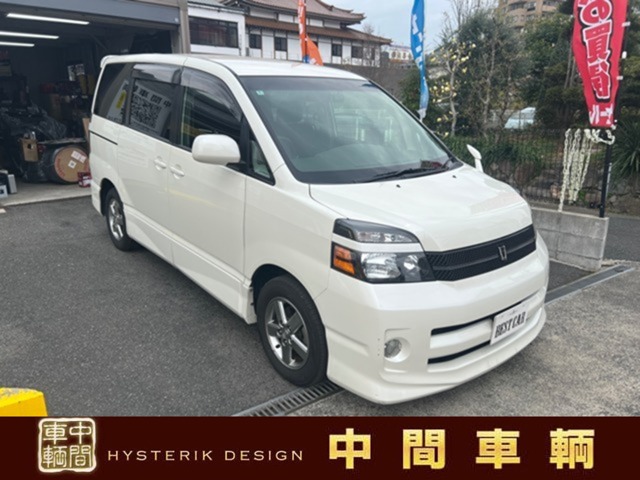 2006 Toyota Voxy