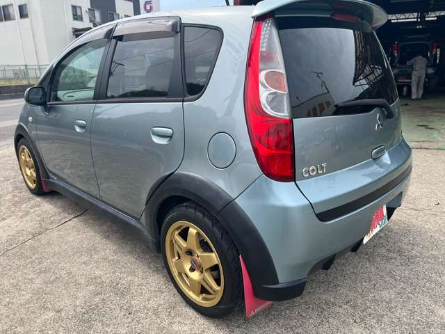 2009 Mitsubishi Colt – thumbnail 4