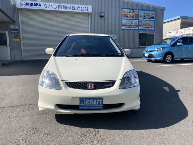 2004 Honda Civic Type R – thumbnail 2