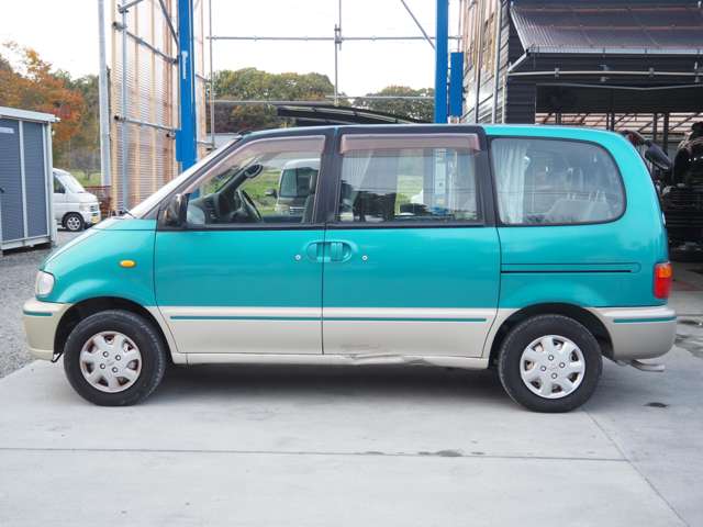 1998 Nissan Serena – thumbnail 4