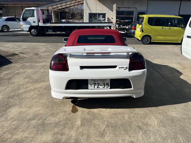2000 Toyota MR-S – thumbnail 4