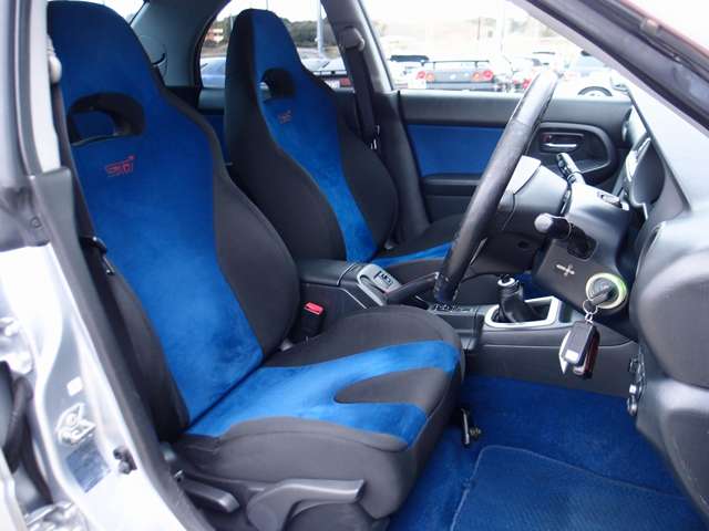 2004 Subaru Impreza STI – thumbnail 4