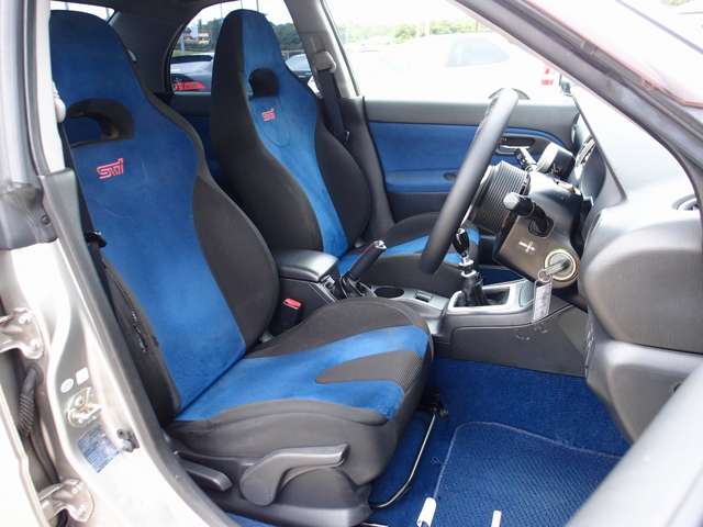 2004 Subaru Impreza STI – thumbnail 4