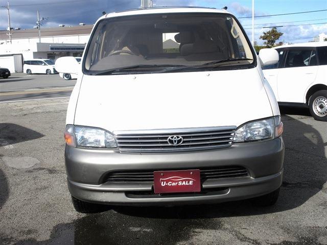 1998 Toyota Granvia – thumbnail 2