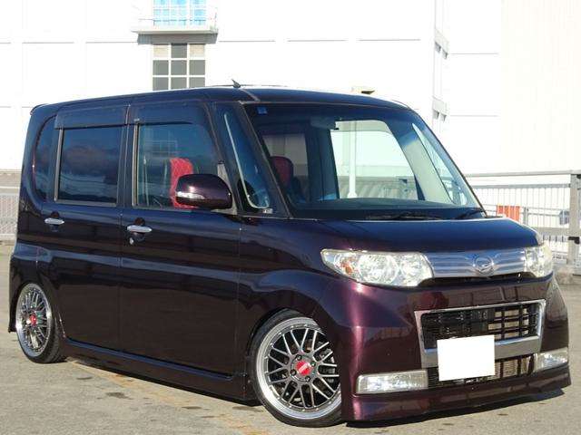 2009 Daihatsu Tanto – thumbnail 2