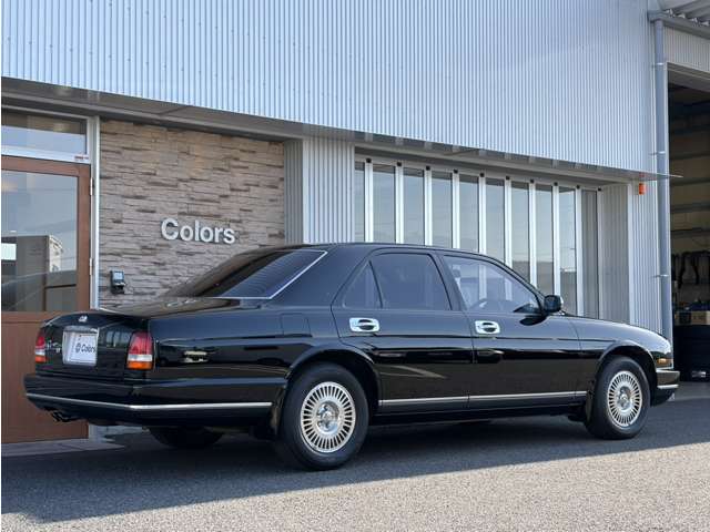 1991 Nissan Cima – thumbnail 2