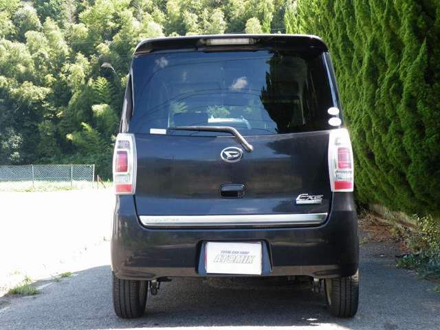 2010 Daihatsu Tanto Exe – thumbnail 3