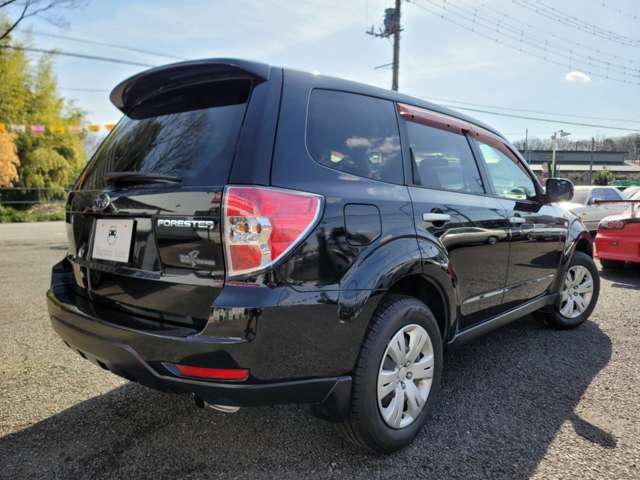 2008 Subaru Forester – thumbnail 2