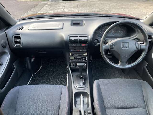 1999 Honda Integra Sedan – thumbnail 3