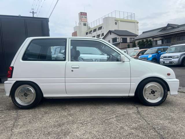 1991 Daihatsu Mira – thumbnail 4