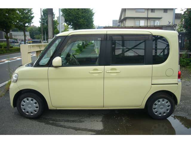 2008 Daihatsu Tanto – thumbnail 3