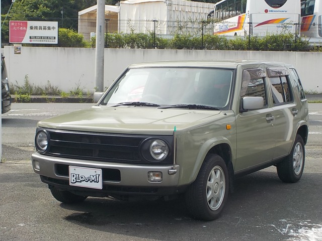 1997 Nissan Rasheen