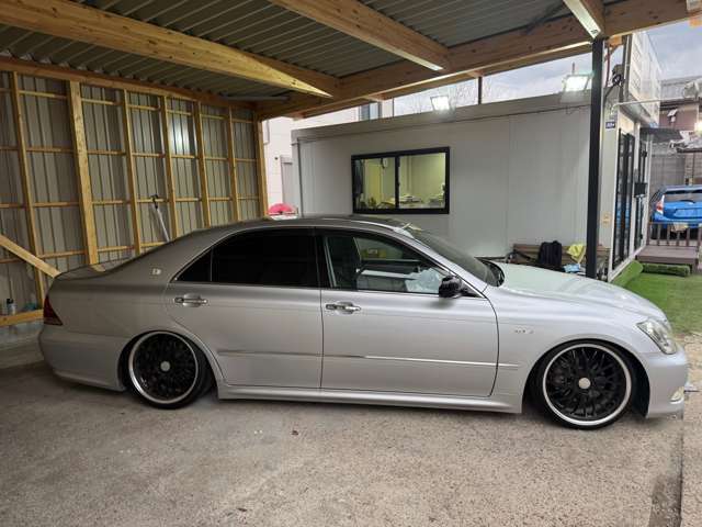 2007 Toyota Crown Athlete – thumbnail 4