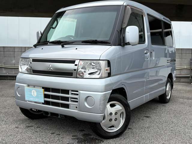2010 Mitsubishi Town Box – thumbnail 2