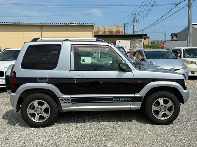 2007 Mitsubishi Pajero Mini – thumbnail 4