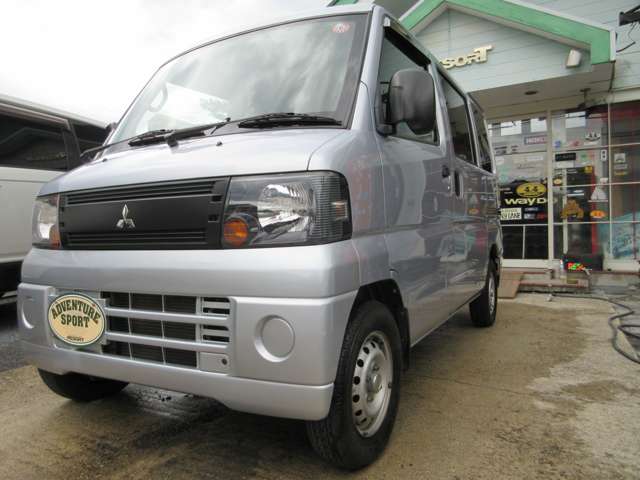 2009 Mitsubishi Minicab Van – thumbnail 4