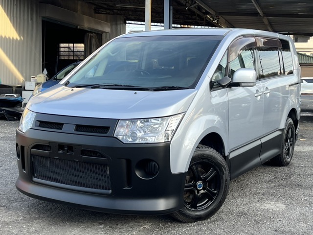 2006 Mitsubishi Delica D:5
