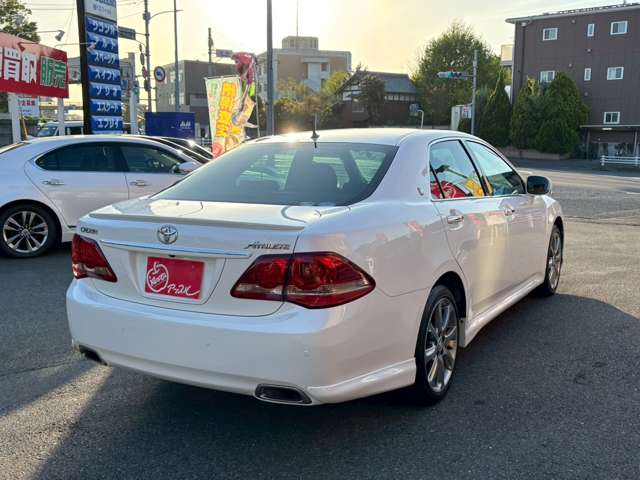 2009 Toyota Crown Athlete – thumbnail 4