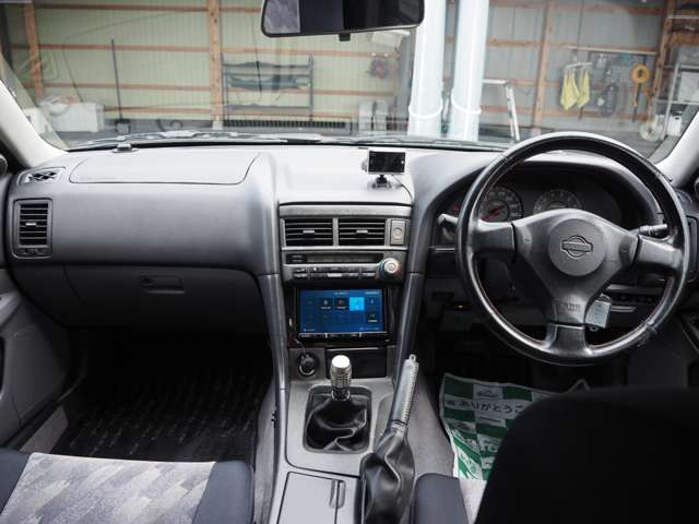1999 Nissan Skyline – thumbnail 2