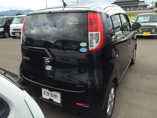 2006 Nissan Moco – thumbnail 3