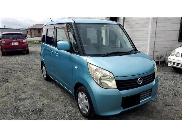 2010 Nissan Roox – thumbnail 3