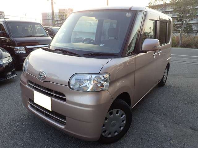 2010 Daihatsu Tanto – thumbnail 3