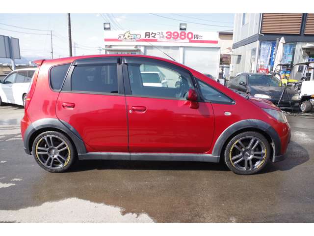 2008 Mitsubishi Colt – thumbnail 4